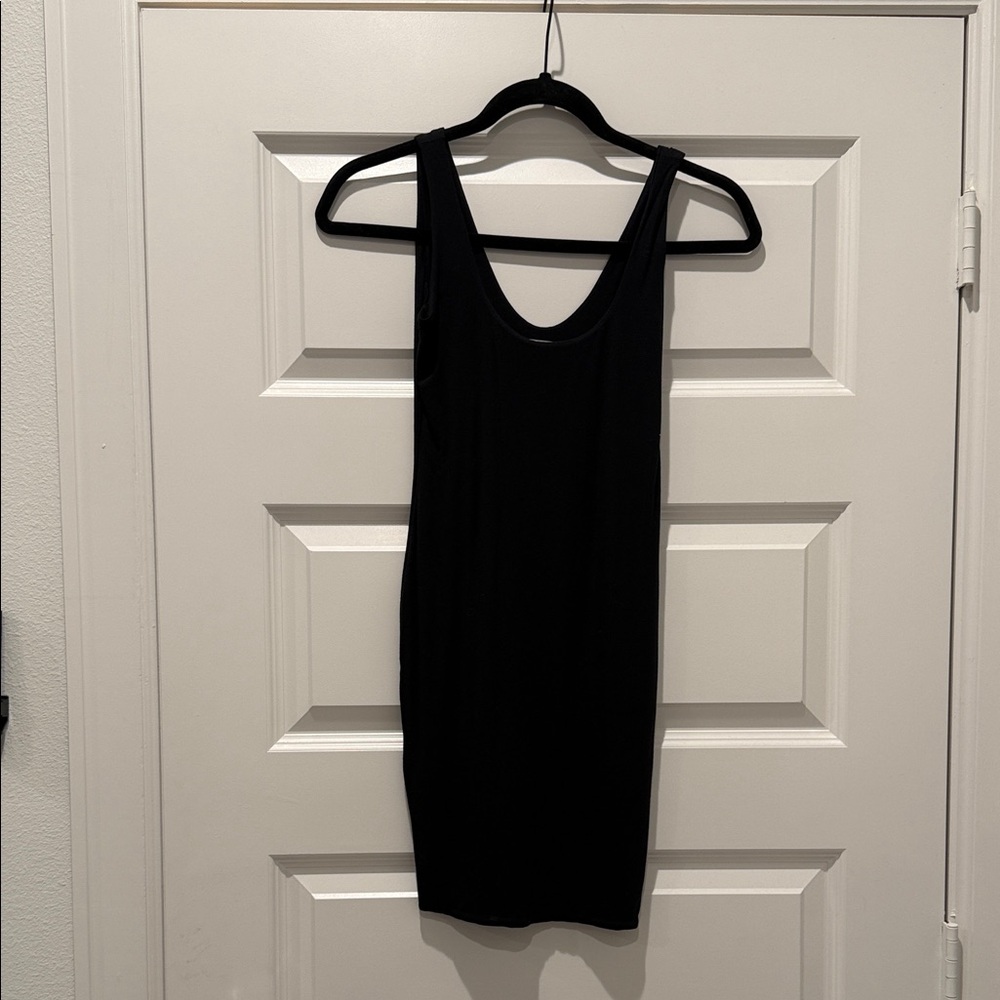 Oh Polly Classic Black Midi Dress